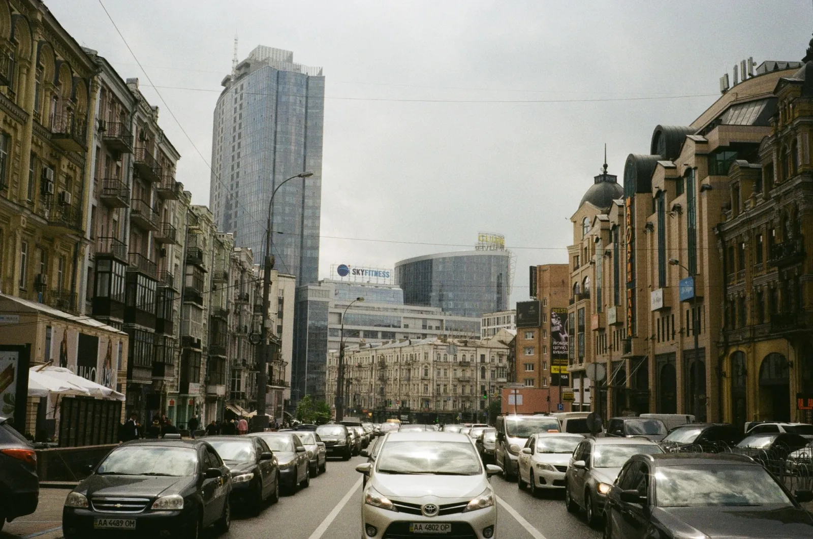 Квартири в Києві дешевшають, але продаються швидше: що відбувається зі столичним ринком житла