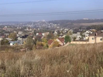 Продам  панорамний участок хотів