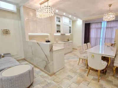 Продаж 3-к квартира в Аркадії