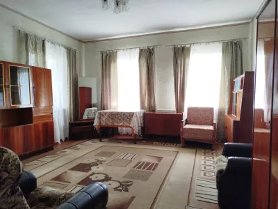 Будинок 85 м²  ділянка 28 соток  продаж Миргород