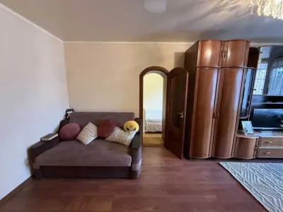 Продаж затишної 2к-квартири, фото 2