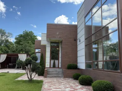 Продаж одноповерхового будинку. Київ, вул. Мрії