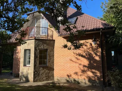 Будинок 200 м2 Київ Батиєва Гора