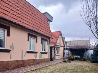 Здається великий будинок - район Космос, фото 2