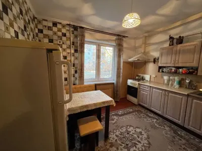 Продаж 1 кімнатна квартира 38 м², фото 2