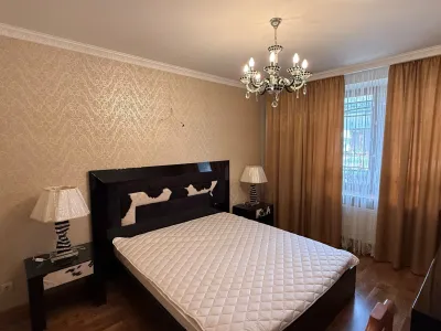 Простора 3-кімнатна квартира біля Ратуші, фото 6