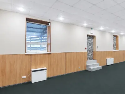 Продаж - комерційне приміщення 72 м² - центр міста, фото 2