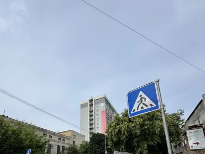 Приміщення 2400 кв.м., 39 соток., фото 2