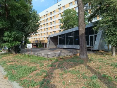 Будівля окремий будинок Печерський район Київ бульвар Міхновського ФАСАД, фото 2