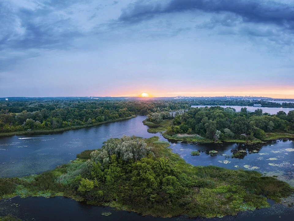 Жуків Острів