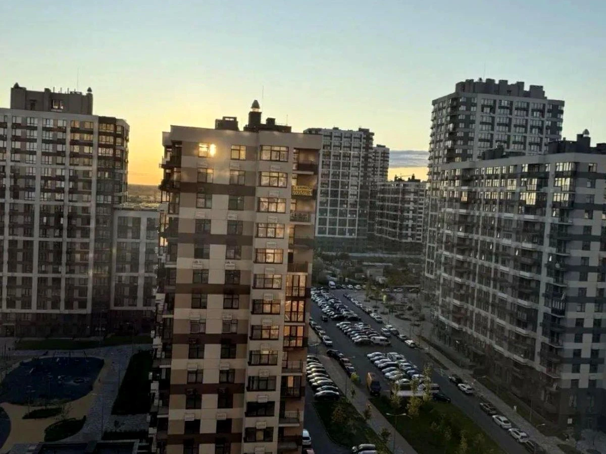 Мостицький масив