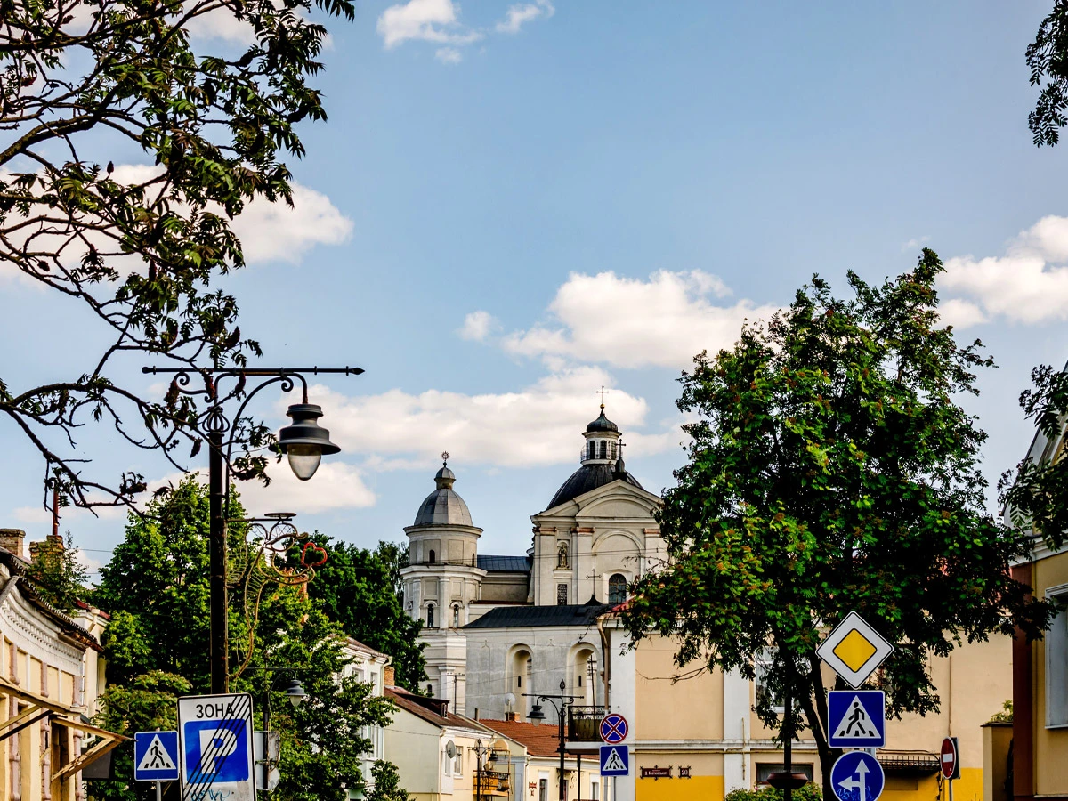 Центральна частина