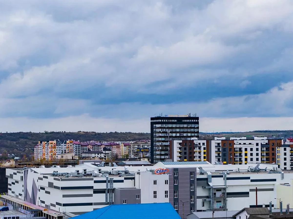 Позитрон