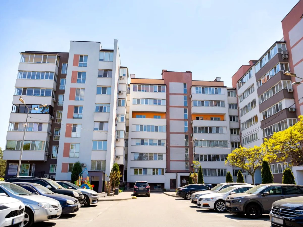 ЖК Українка