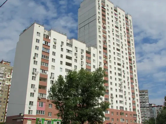 просп. Червоної Калини, 1-3, фото 3