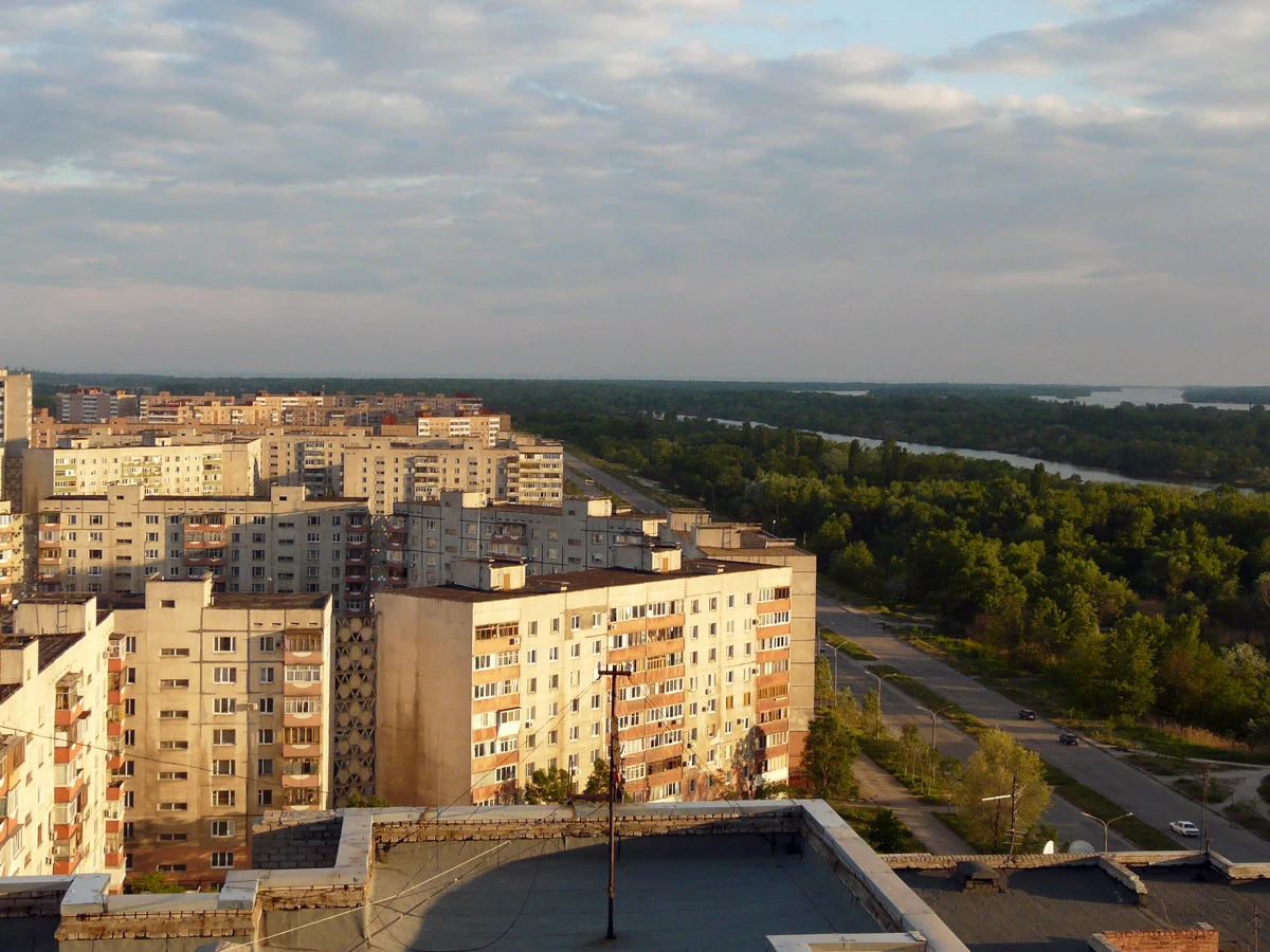 Південний (Піски)