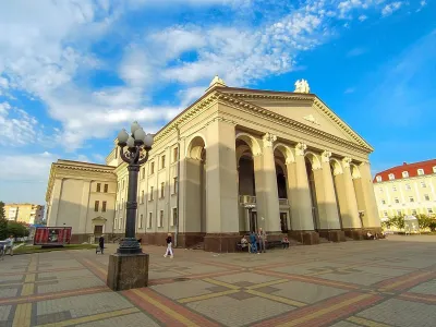 Центральна частина