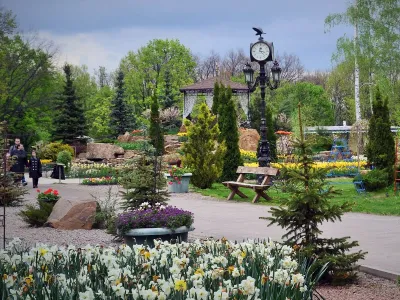 Передмістя